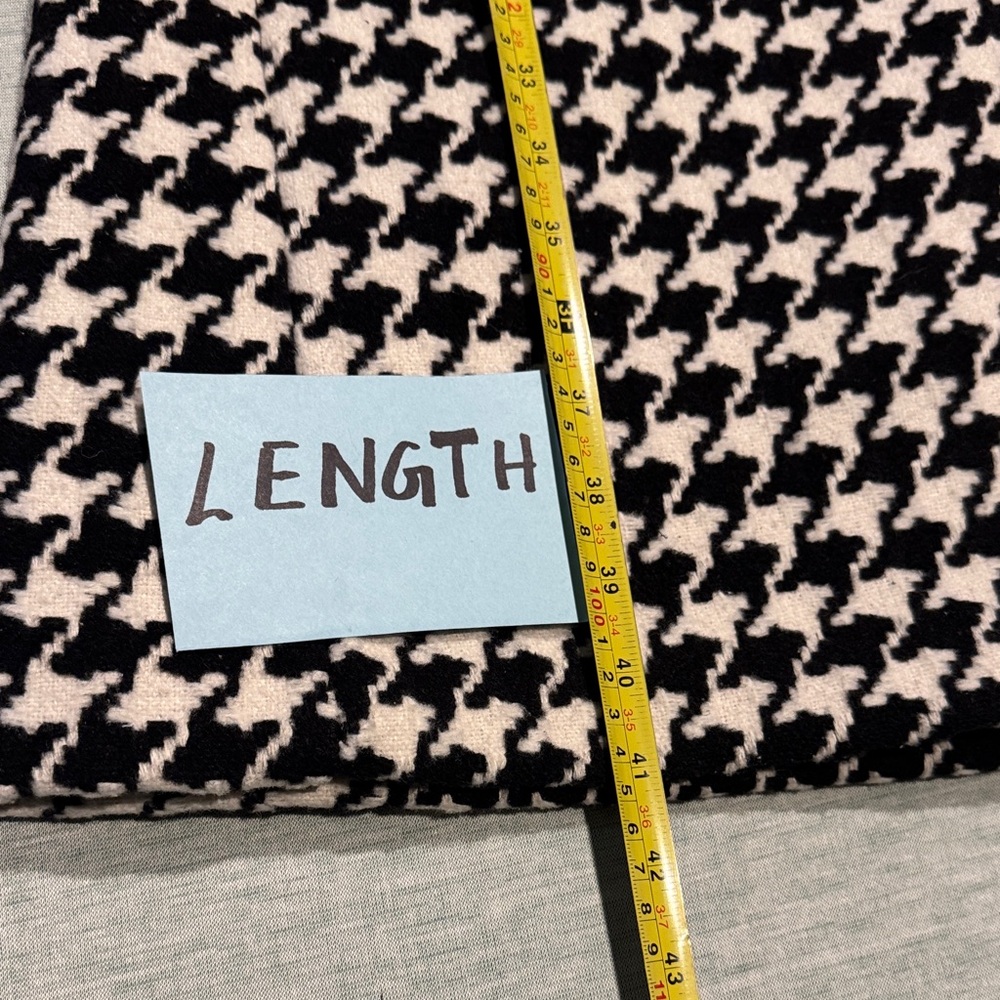 Chic Houndstooth Pea Coat - Picture 8 of 12